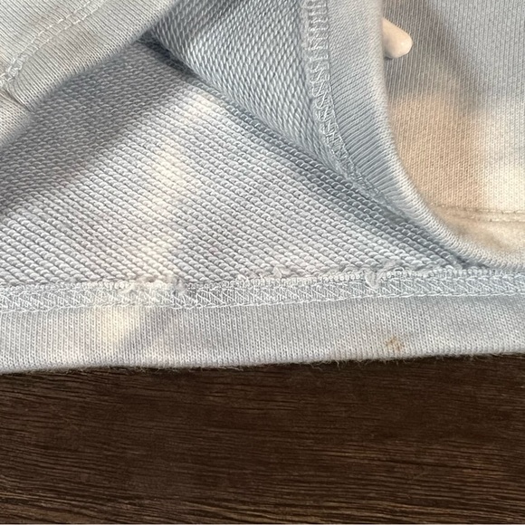 Good American Tie Dye Sweatshort Cloud Tie Dye002 Size 0 XS NWT - Picture 14 of 14